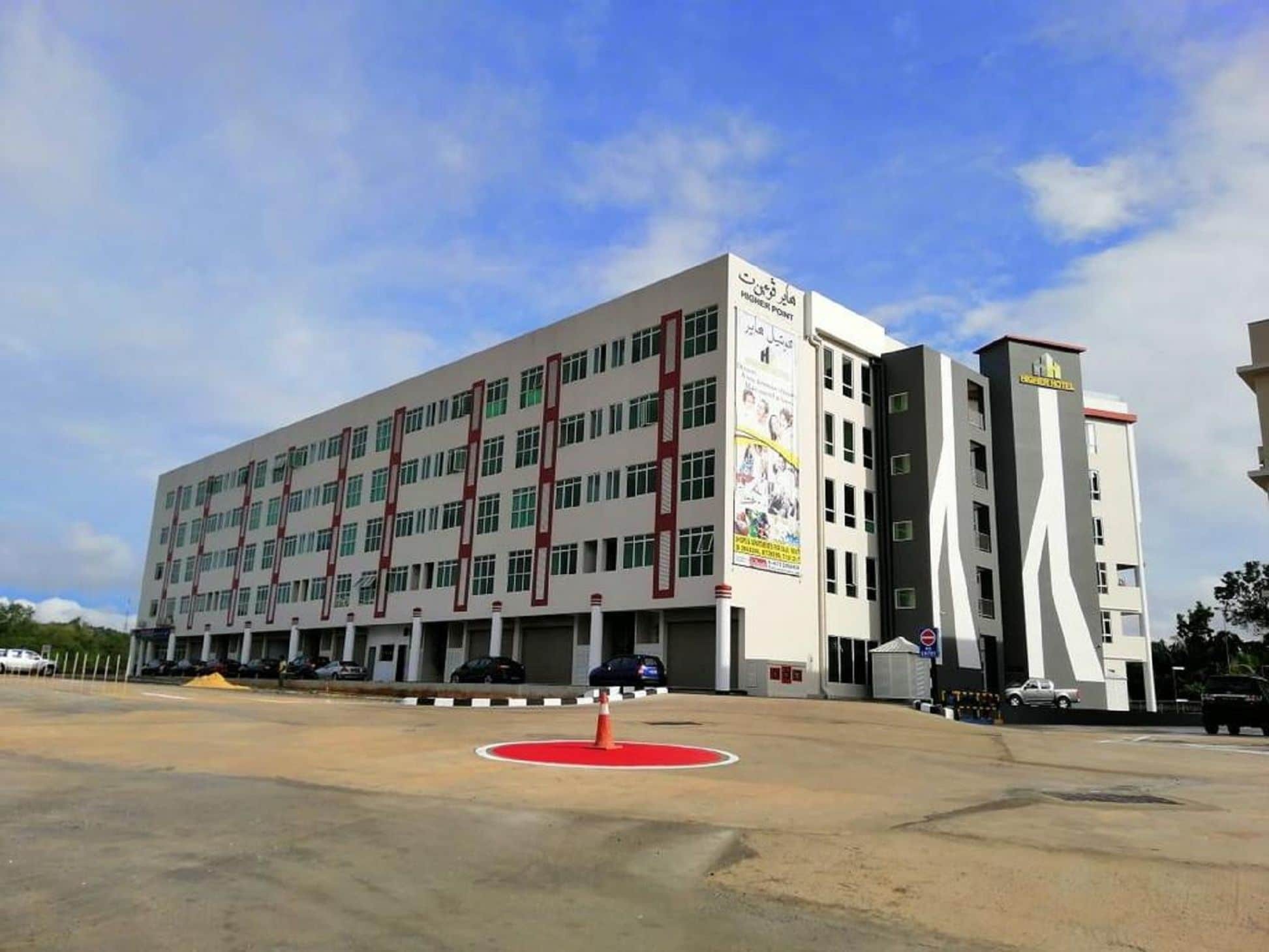 Higher Hotel Bandar Seri Begawan Exterior photo